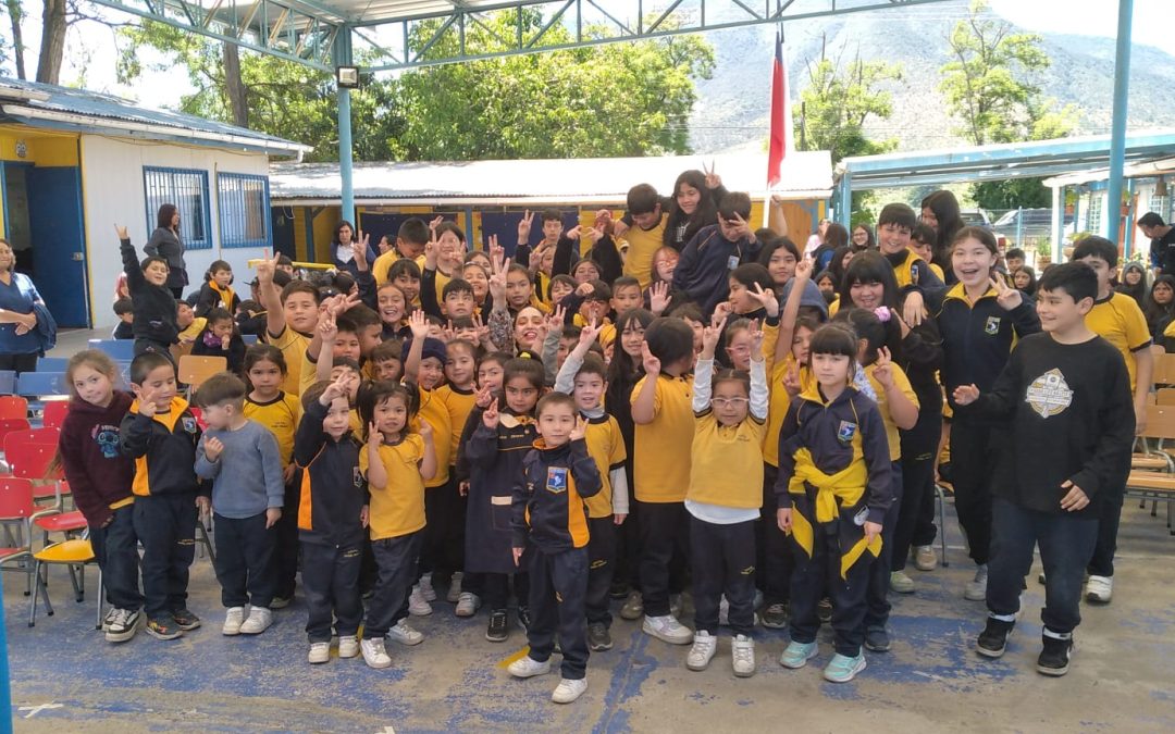 ESCUELA RAQUEL FERNÁNDEZ DE MORANDÉ